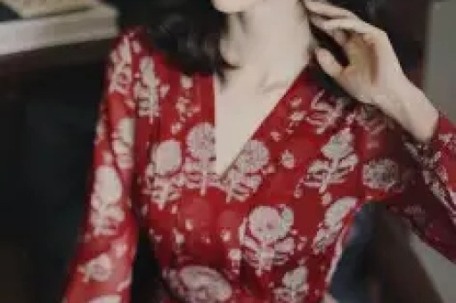 张凌赫风波升级！官方点名怒批著名编剧下场倒油张丰毅没说错